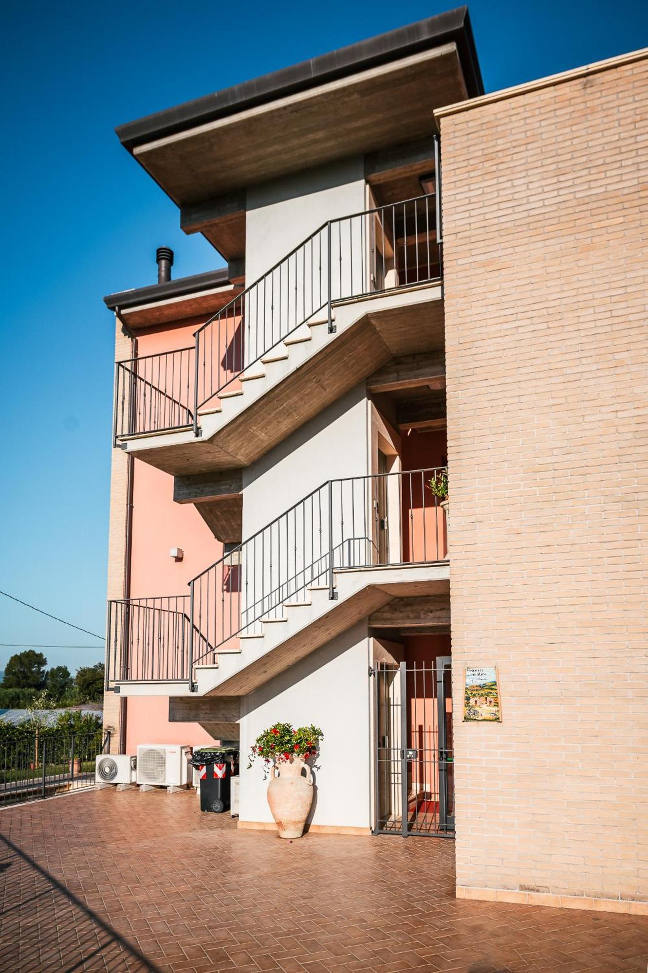 Residenza Il Rivo Apartment Rivotorto Luaran gambar